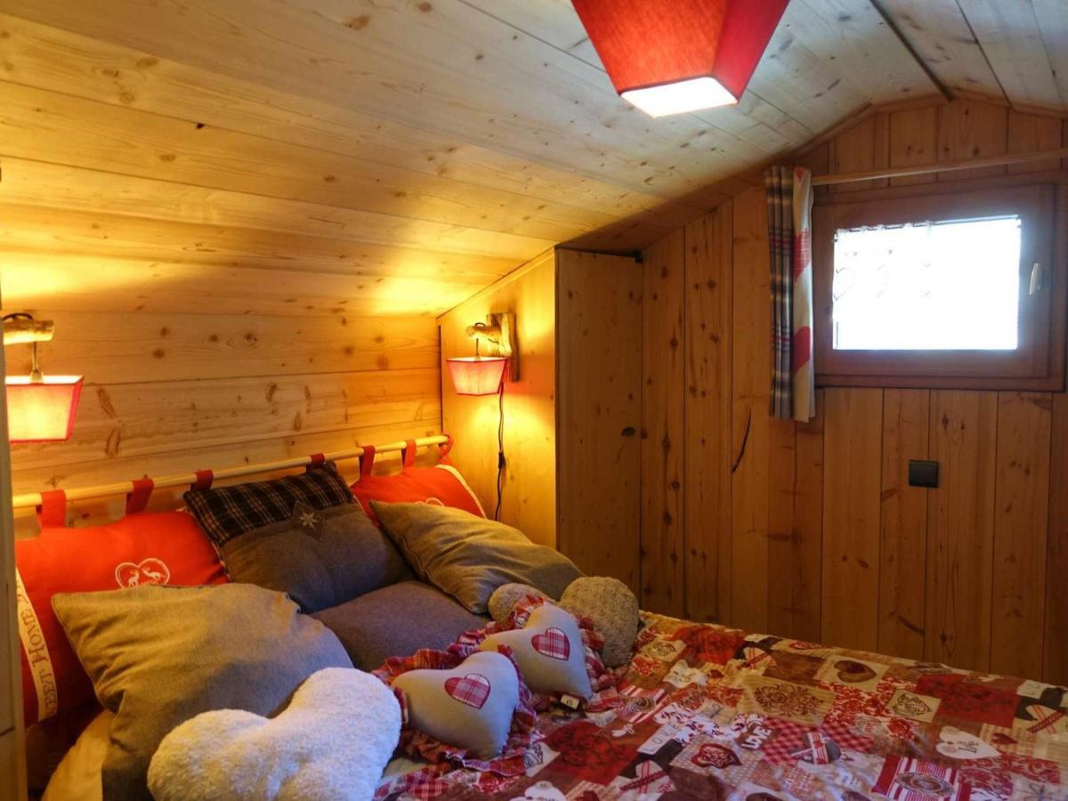 Charmant Mazot Savoyard A Hauteluce: Ideal Pour Couple, Proche Commerces Et Ski, Bien Equipe - Fr-1-342-263 エクステリア 写真